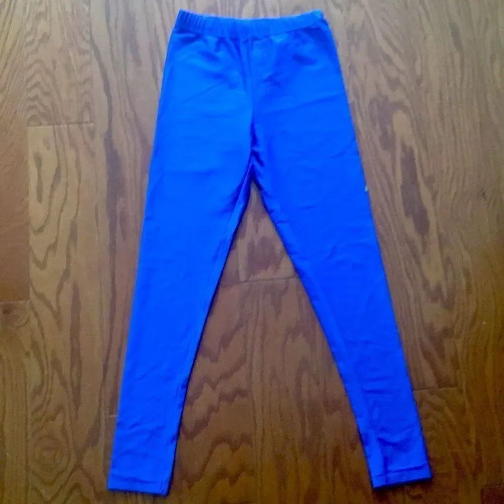 Blue leggings